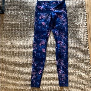 Lululemon - Wunder Under Pant - Galaxy - size 6